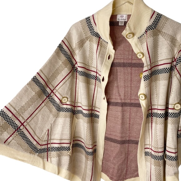 Hot in Hollywood Cream Tartan Plaid Women Cape Poncho Shawl Wrap Multicolor XS/S - Picture 3 of 9